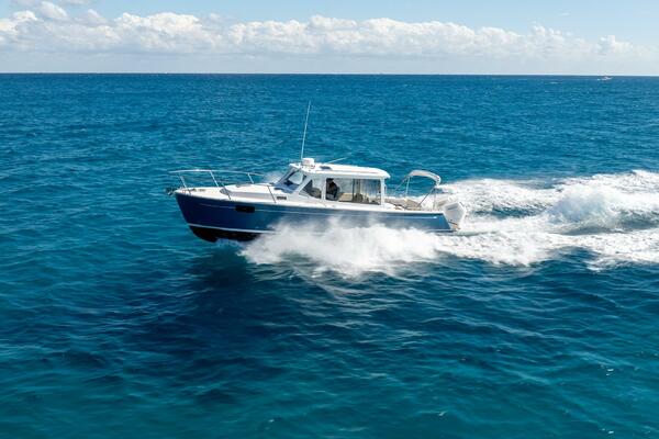 In Stock 2025 MJM 35 064 38ft MJM Yacht For Sale