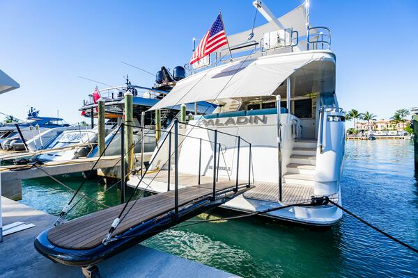 PALADIN 100ft Ocean Alexander Yacht For Sale