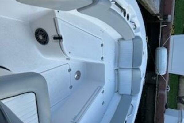 24ft Sea Fox Yacht For Sale