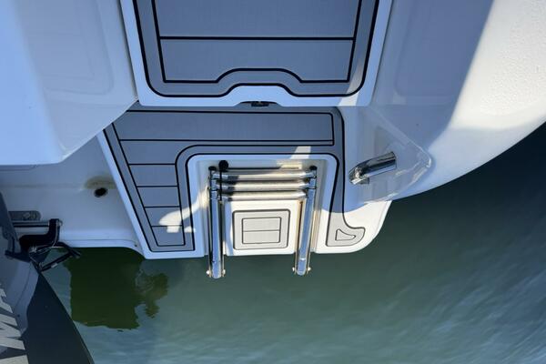 24ft Sea Fox Yacht For Sale