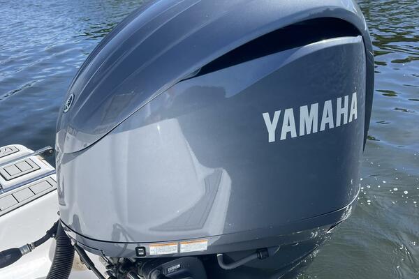 24ft Sea Fox Yacht For Sale