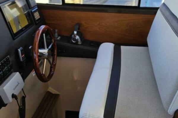 Free Range  28ft Cutwater Yacht For Sale