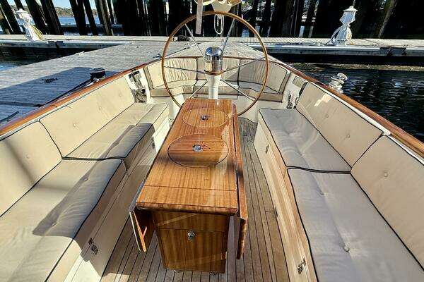 Leonardo Yachts Eagle 44 Yacht For Sale