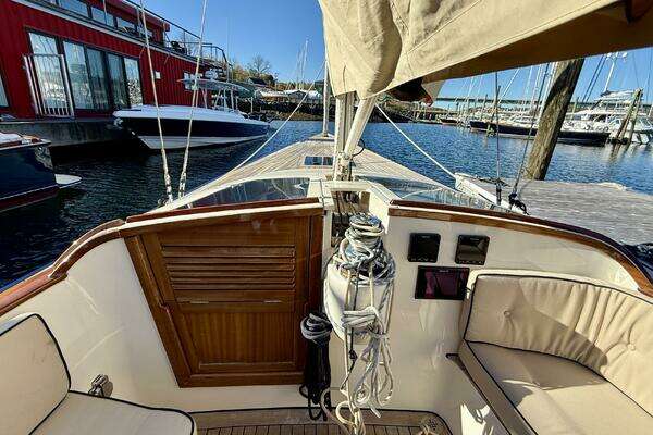 Leonardo Yachts Eagle 44 Yacht For Sale
