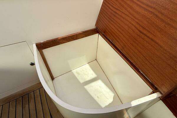 Leonardo Yachts Eagle 44 Yacht For Sale