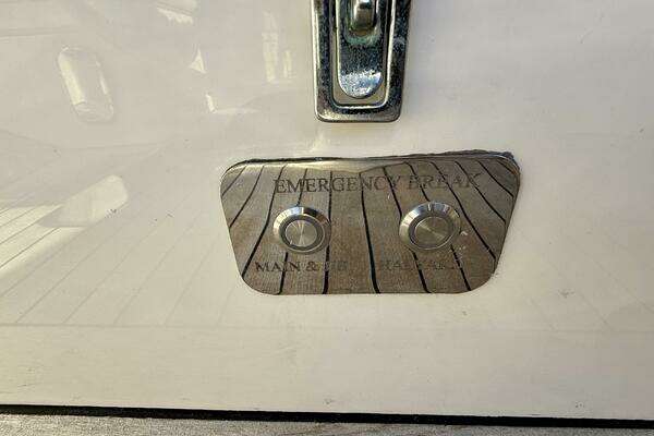 Leonardo Yachts Eagle 44 Yacht For Sale