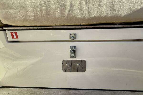 Leonardo Yachts Eagle 44 Yacht For Sale