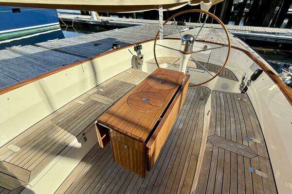 Leonardo Yachts Eagle 44 Yacht For Sale