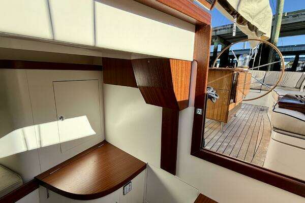 Leonardo Yachts Eagle 44 Yacht For Sale