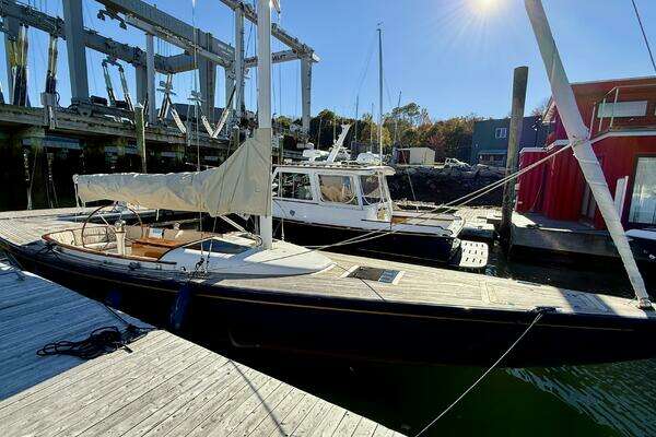 Leonardo Yachts Eagle 44 Yacht For Sale