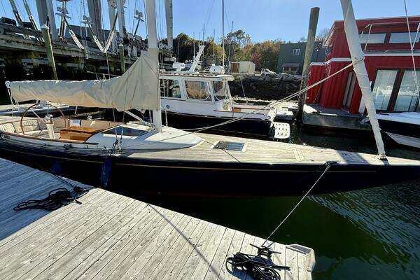 Leonardo Yachts Eagle 44 Yacht For Sale