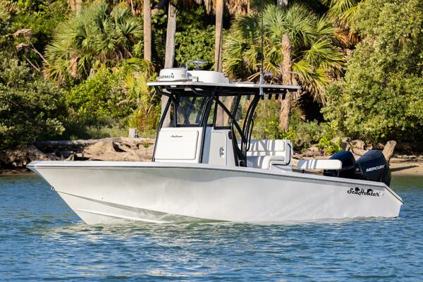 28ft SeaHunter Yacht For Sale