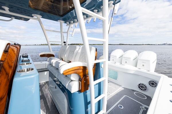 42ft Yellowfin Yacht For Sale