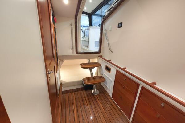 HIGH DEFINITION 47ft MJM Yacht For Sale