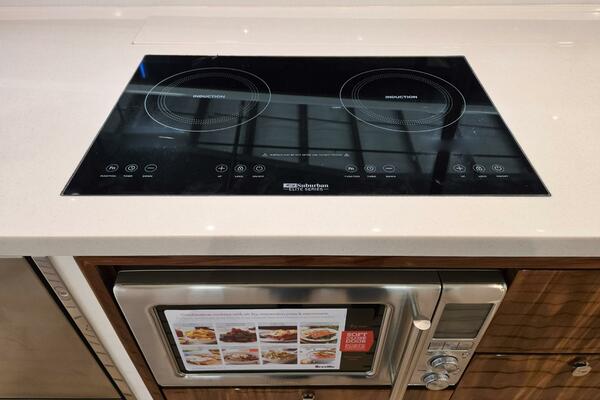 HIGH DEFINITION 47ft MJM Yacht For Sale