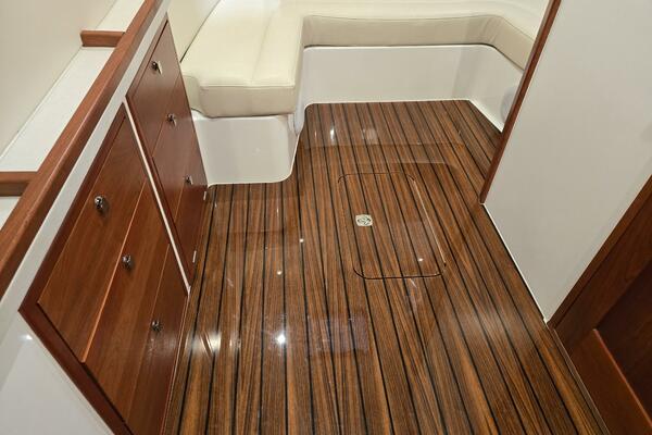 HIGH DEFINITION 47ft MJM Yacht For Sale