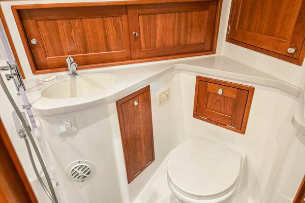 HIGH DEFINITION 47ft MJM Yacht For Sale