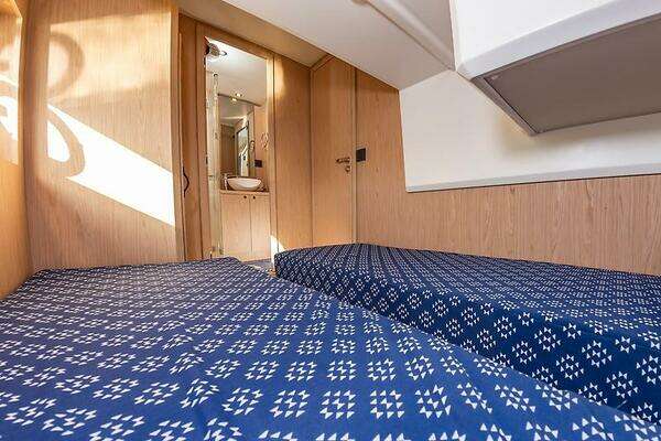 Beneteau Swift Trawler Yacht For Sale