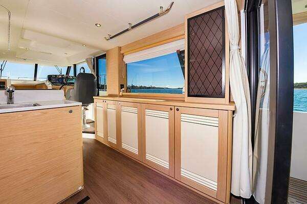 Beneteau Swift Trawler Yacht For Sale