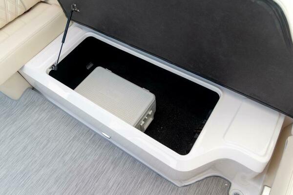 26ft Regal Yacht For Sale