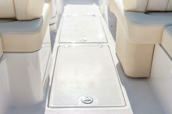 26ft Regal Yacht For Sale