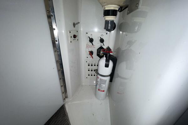 PERFECT TIMING 28ft Formula Yacht For Sale