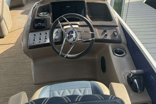 Photo of the 2021 Bennington  "Bennington"