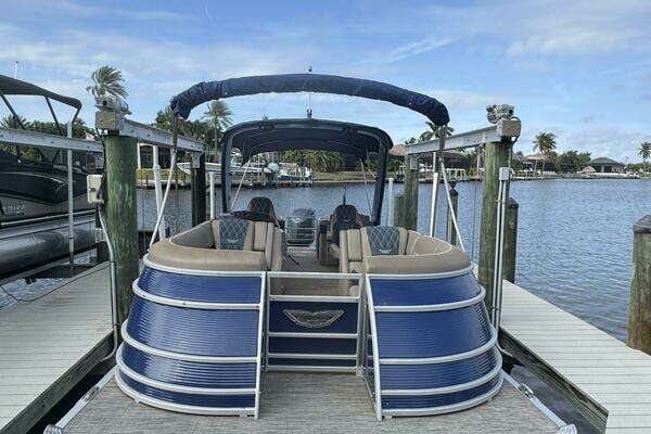 Photo of the 2021 Bennington  "Bennington"