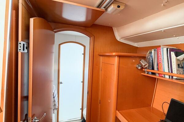 NO KA OI 38ft Lagoon Yacht For Sale