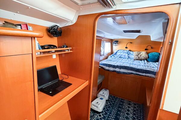 NO KA OI 38ft Lagoon Yacht For Sale