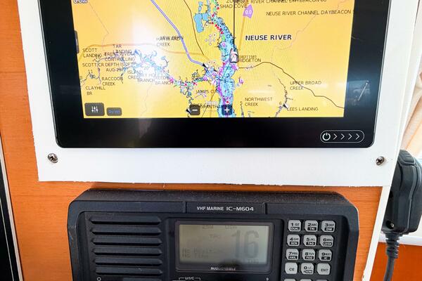 NO KA OI 38ft Lagoon Yacht For Sale