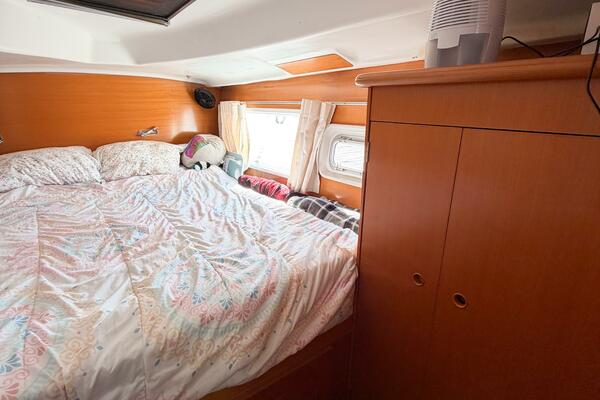 NO KA OI 38ft Lagoon Yacht For Sale