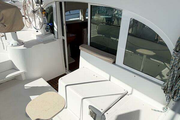 Lagoon 380S Yacht For Sale