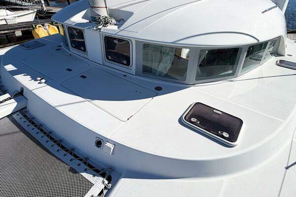 NO KA OI 38ft Lagoon Yacht For Sale