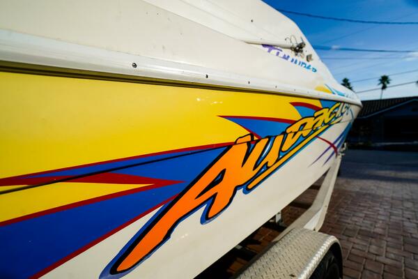 32ft Active Thunder Yacht For Sale