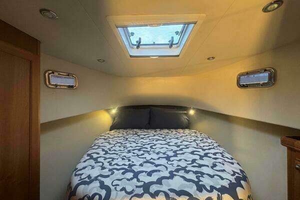 Mainship  Yacht For Sale