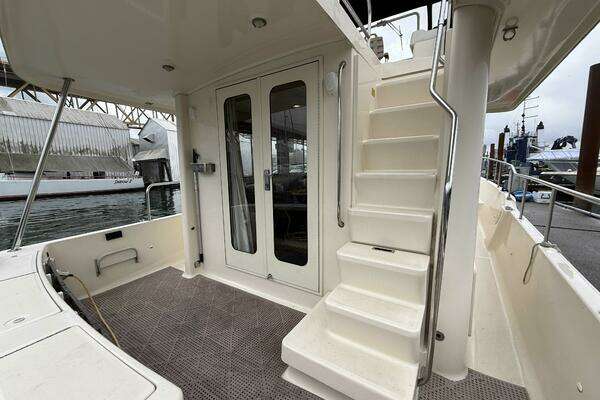 Mainship  Yacht For Sale