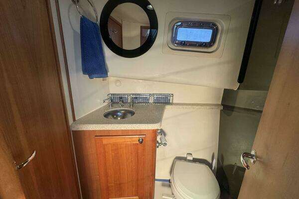Mainship  Yacht For Sale