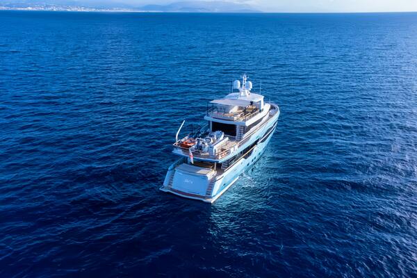 RAY 107ft Numarine Yacht For Sale