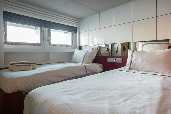 RAY 107ft Numarine Yacht For Sale