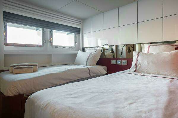 Numarine Numarine 32XP Yacht For Sale