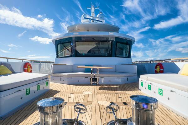 RAY 107ft Numarine Yacht For Sale
