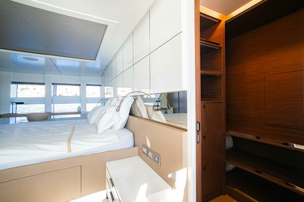 RAY 107ft Numarine Yacht For Sale