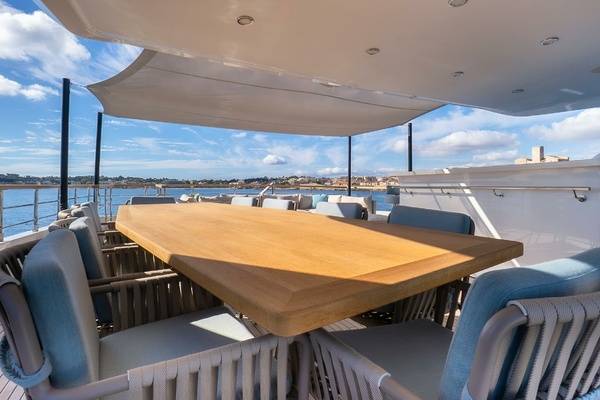 RAY 107ft Numarine Yacht For Sale