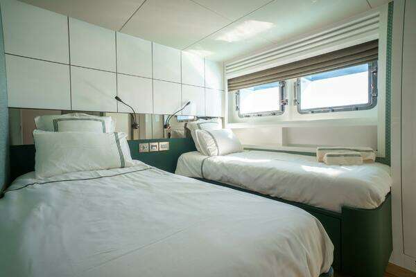 Numarine Numarine 32XP Yacht For Sale