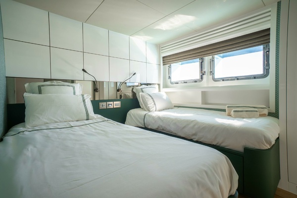 RAY 107ft Numarine Yacht For Sale