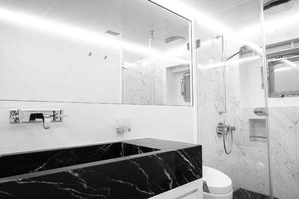 RAY 107ft Numarine Yacht For Sale