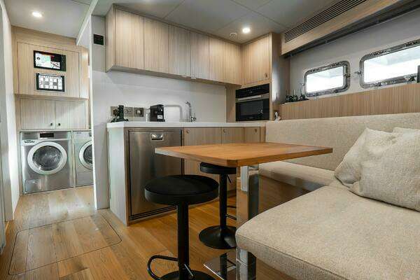 Numarine Numarine 32XP Yacht For Sale