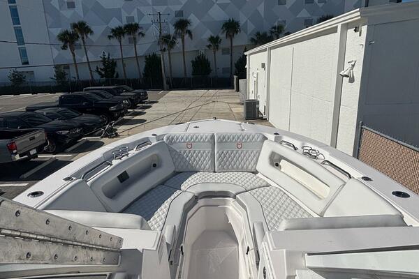 28ft Sea Fox Yacht For Sale