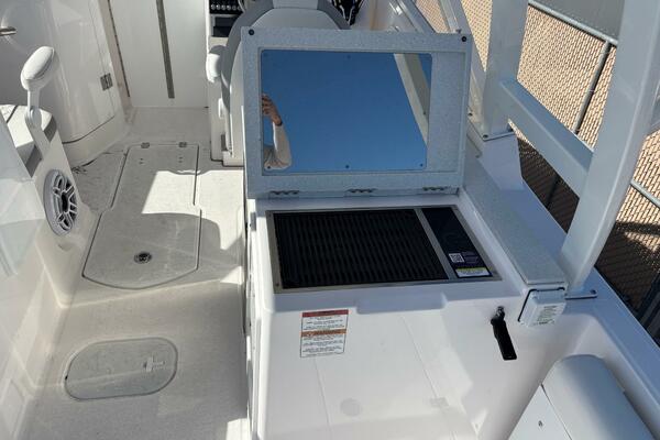 28ft Sea Fox Yacht For Sale